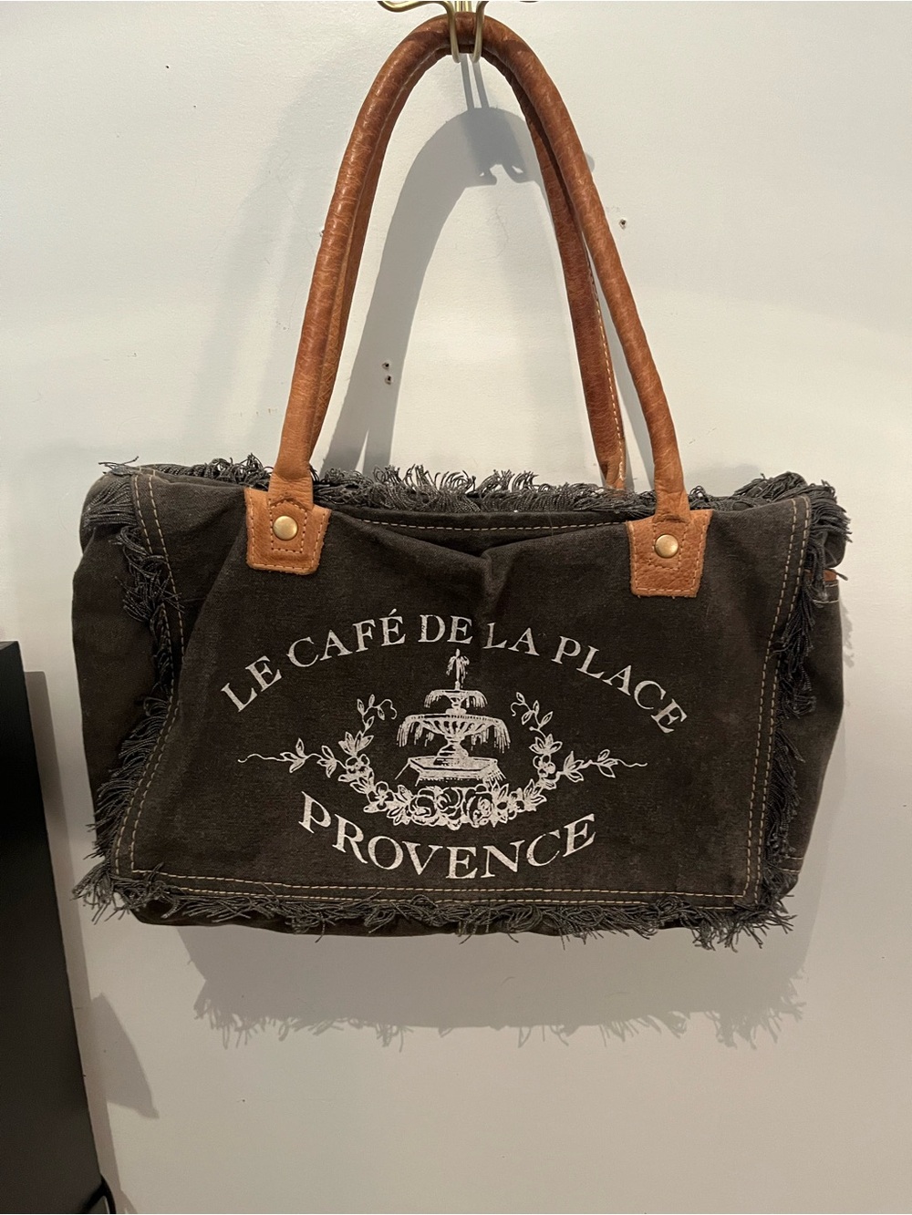 Le Provence tote bag